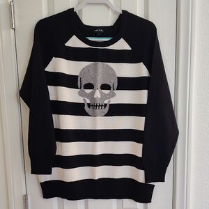 Torrid Size 1 Black and White Striped Gray Skull Crewneck Sweater
